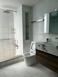 The Lakeshore (D22), Condominium #574135151